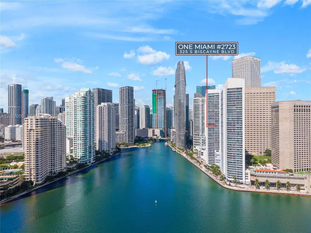 325 S Biscayne Blvd #2723 Miami, FL 33131
