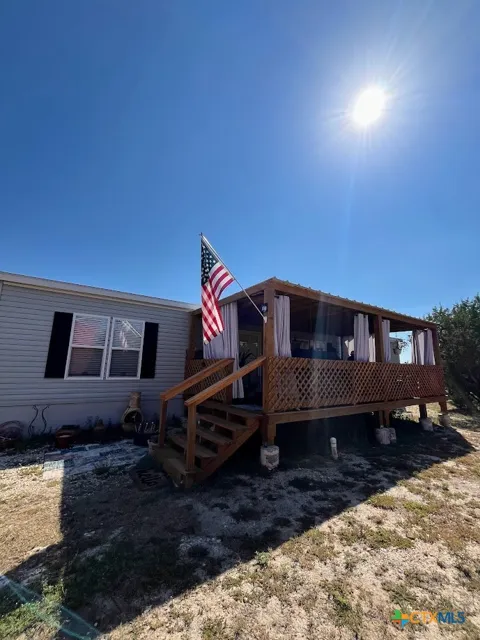 18293 Highway 183