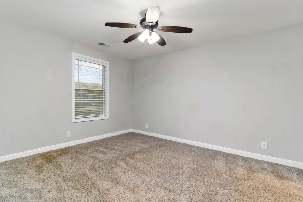 1072 Chagford Dr Clarksville, TN 37043
