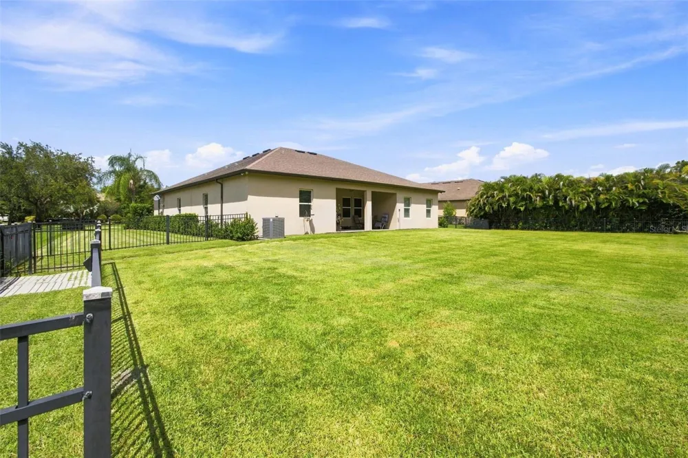 15435 MULHOLLAND ROAD Parrish, FL 34219