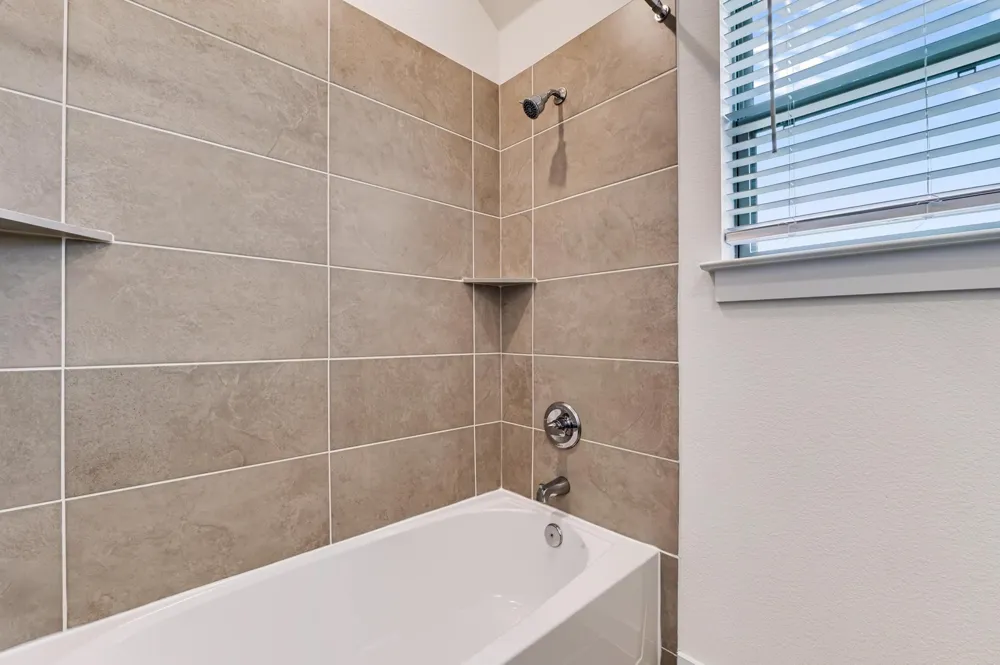 210 Melrose Street Hutto, TX 78634