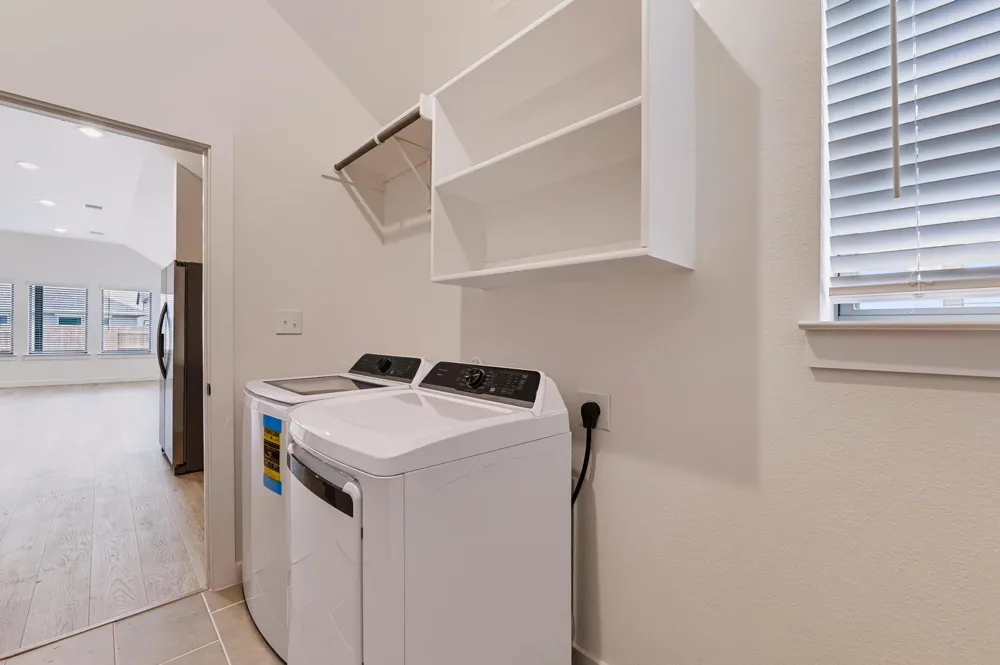 210 Melrose Street Hutto, TX 78634