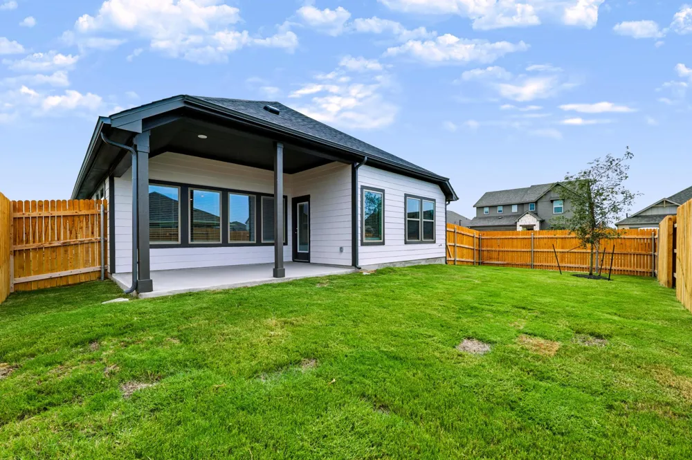 210 Melrose Street Hutto, TX 78634