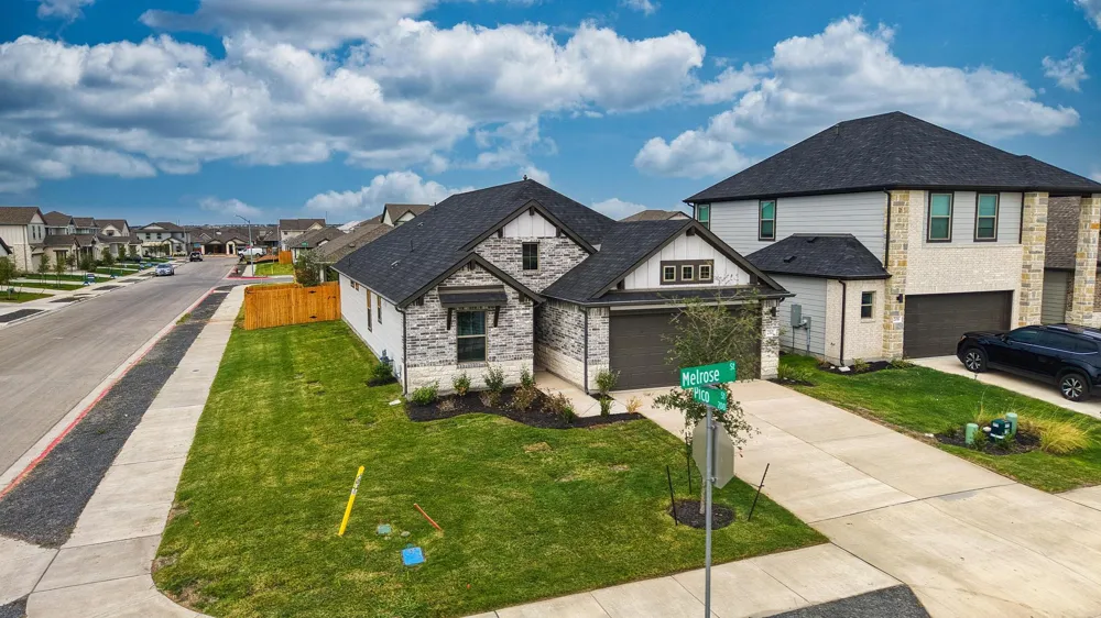 210 Melrose Street Hutto, TX 78634