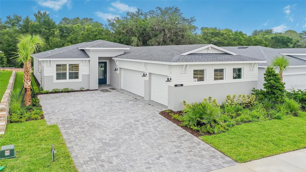 944 CLUB CRESSWIND DRIVE Lady Lake, FL 32159