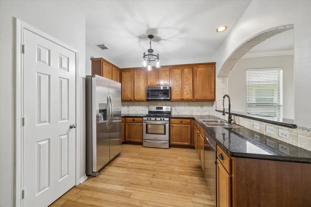 6218 Lovage Avenue Crosby, TX 77532