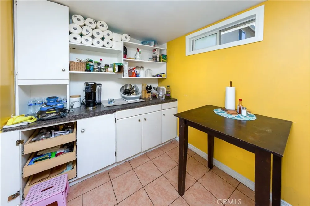 7545 Riverton Sun Valley, CA 91352