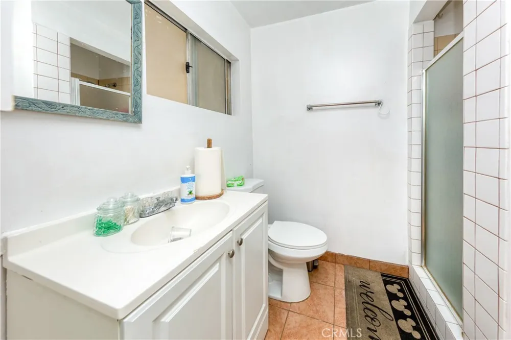 7545 Riverton Sun Valley, CA 91352