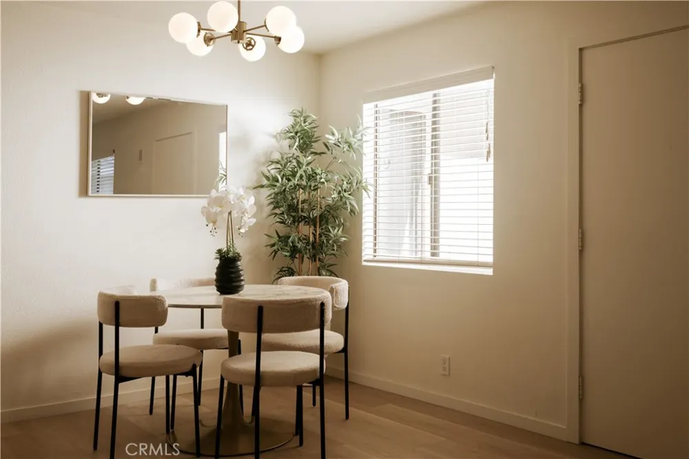 5003 Tilden Sherman Oaks, CA 91423