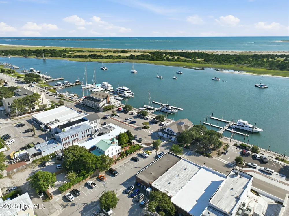 509 Front Street #A Beaufort, NC 28516
