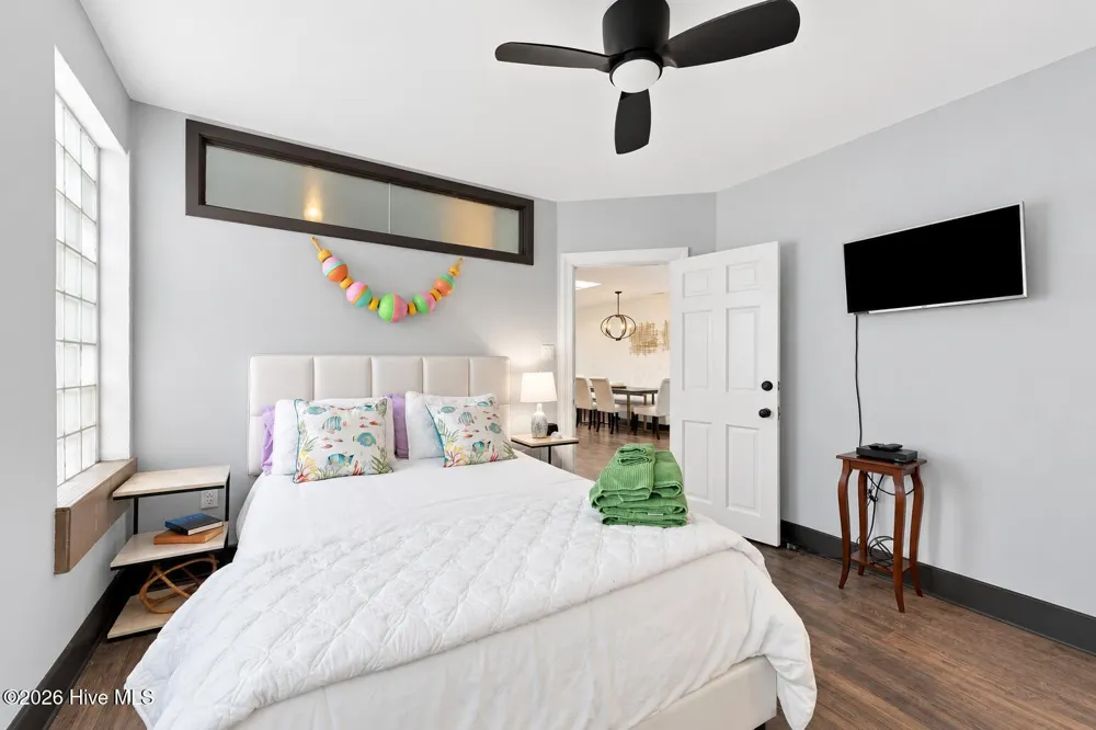 509 Front Street #A Beaufort, NC 28516