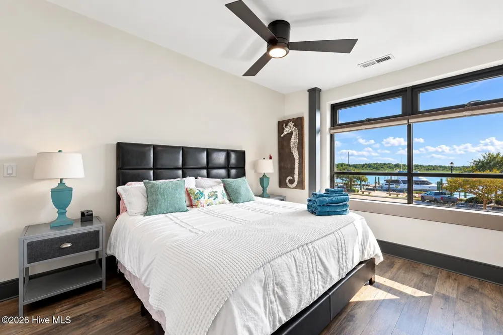 509 Front Street #A Beaufort, NC 28516