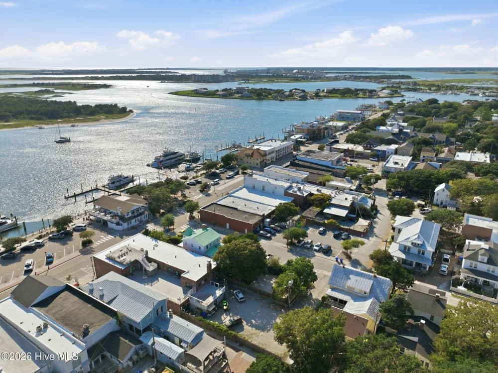 509 Front Street #A Beaufort, NC 28516