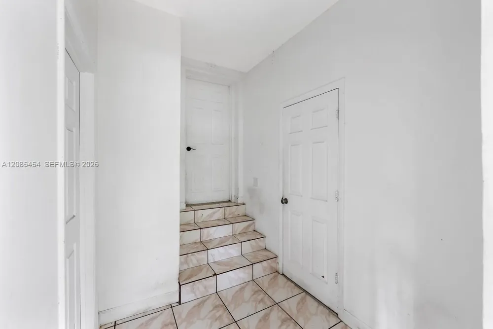 19620 SW 234th St Homestead, FL 33031
