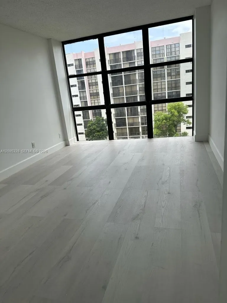 17021 Bay Rd #726 Sunny Isles Beach, FL 33160
