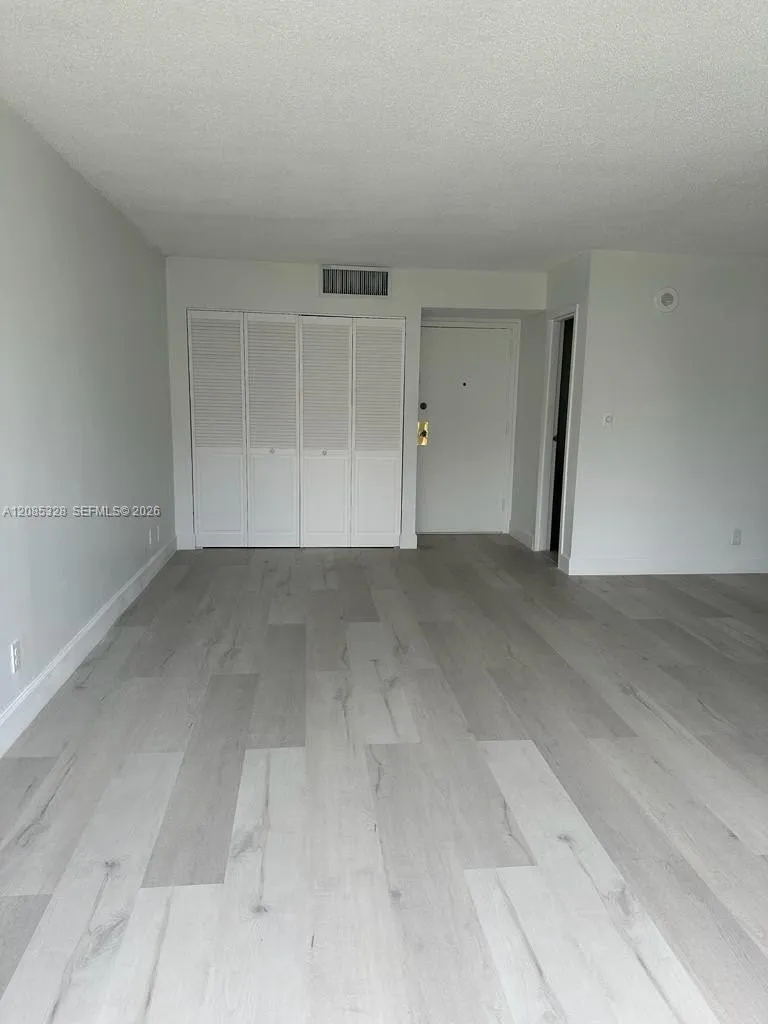 17021 Bay Rd #726 Sunny Isles Beach, FL 33160