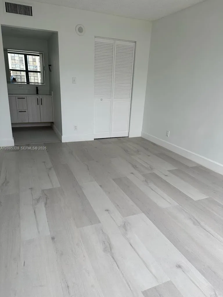 17021 Bay Rd #726 Sunny Isles Beach, FL 33160