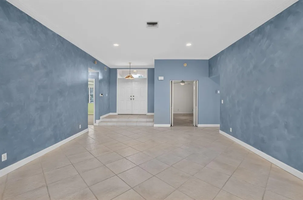 19891 Oslo Court Boca Raton, FL 33434