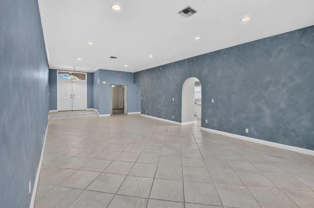 19891 Oslo Court Boca Raton, FL 33434