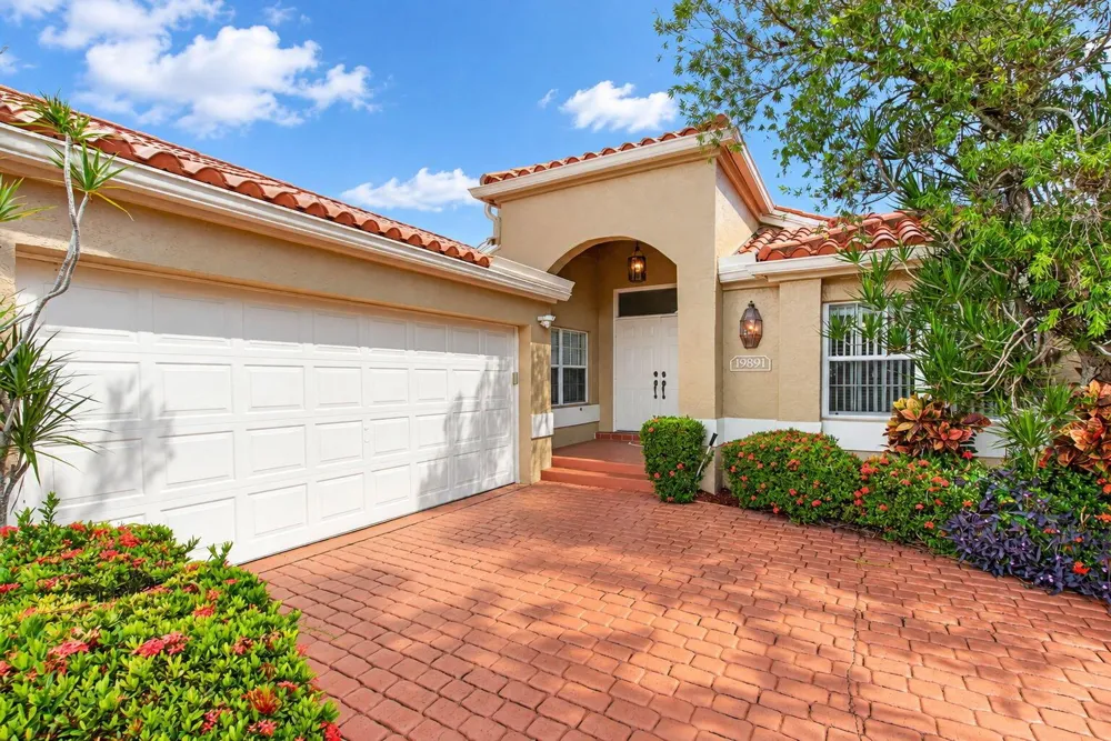 19891 Oslo Court Boca Raton, FL 33434