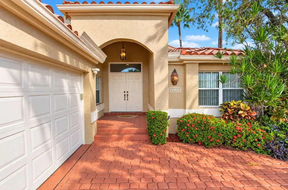 19891 Oslo Court Boca Raton, FL 33434