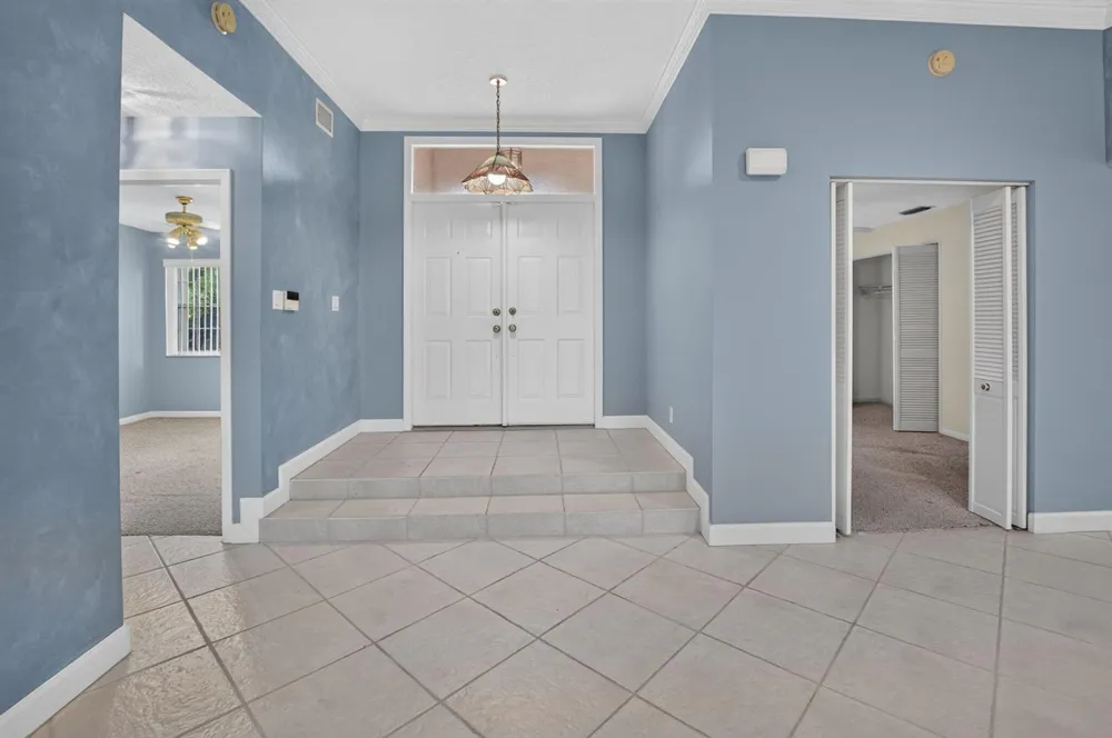 19891 Oslo Court Boca Raton, FL 33434