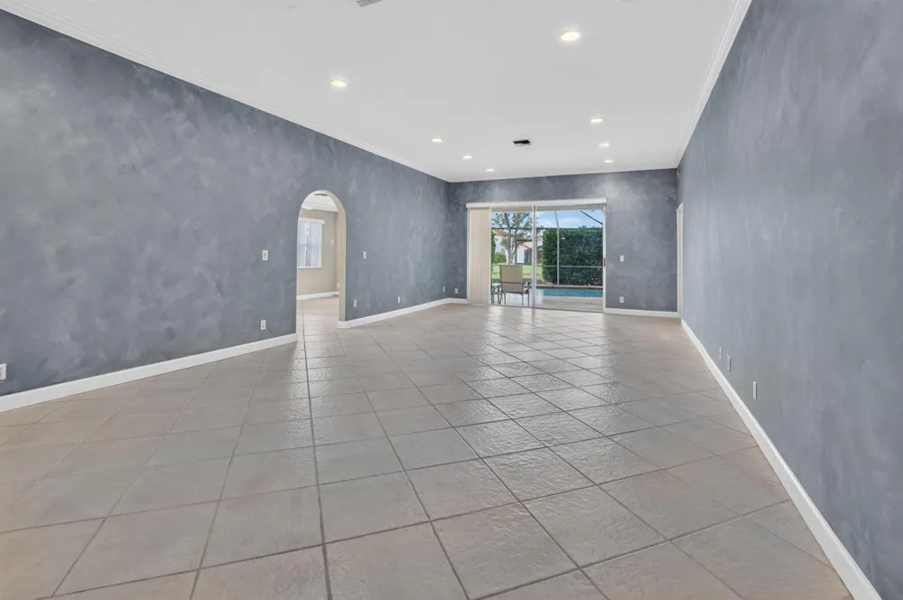 19891 Oslo Court Boca Raton, FL 33434