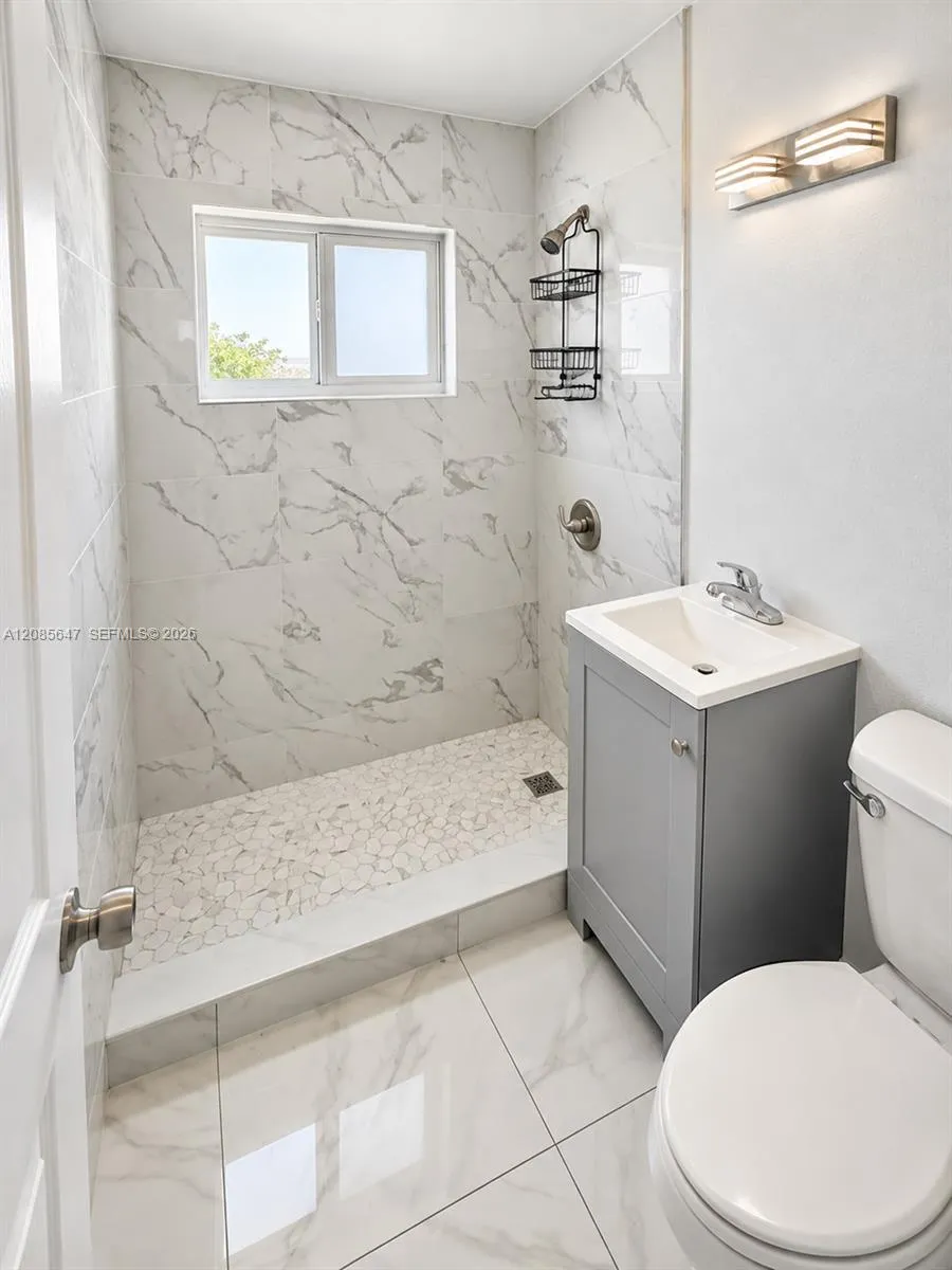 807 Handy Ave #0 West Palm Beach, FL 33401