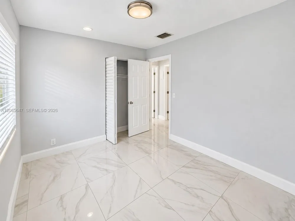 807 Handy Ave #0 West Palm Beach, FL 33401