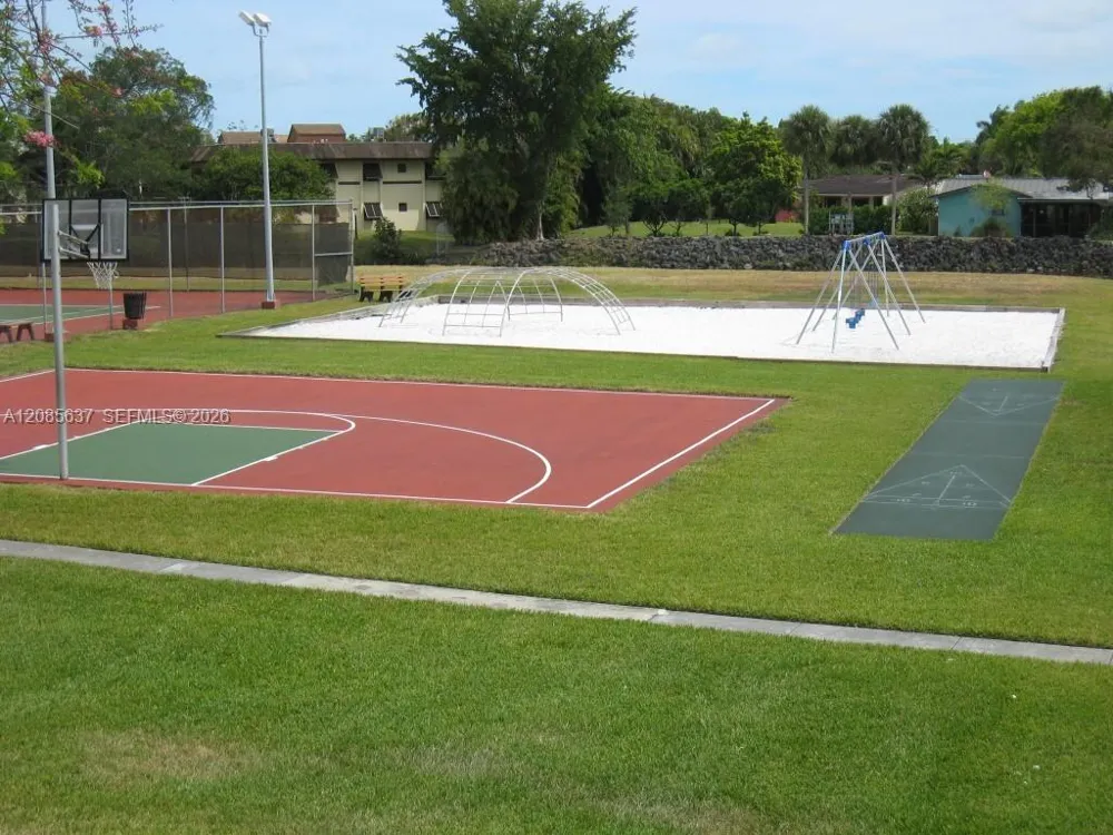 7703 Camino Real #A-213 Miami, FL 33143