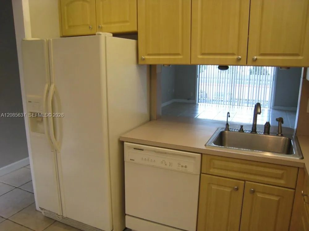 7703 Camino Real #A-213 Miami, FL 33143