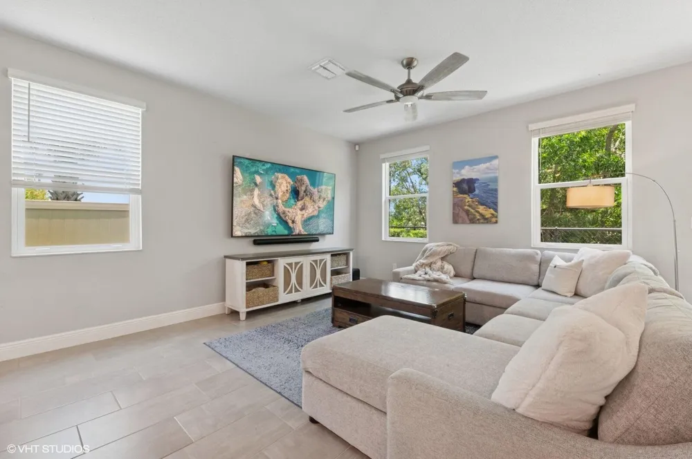 3901 SE Mentmore Lane Stuart, FL 34997
