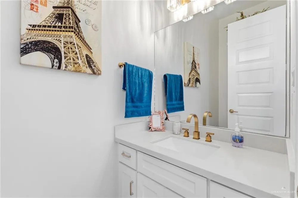 3425 Camellia Avenue McAllen, TX 78501