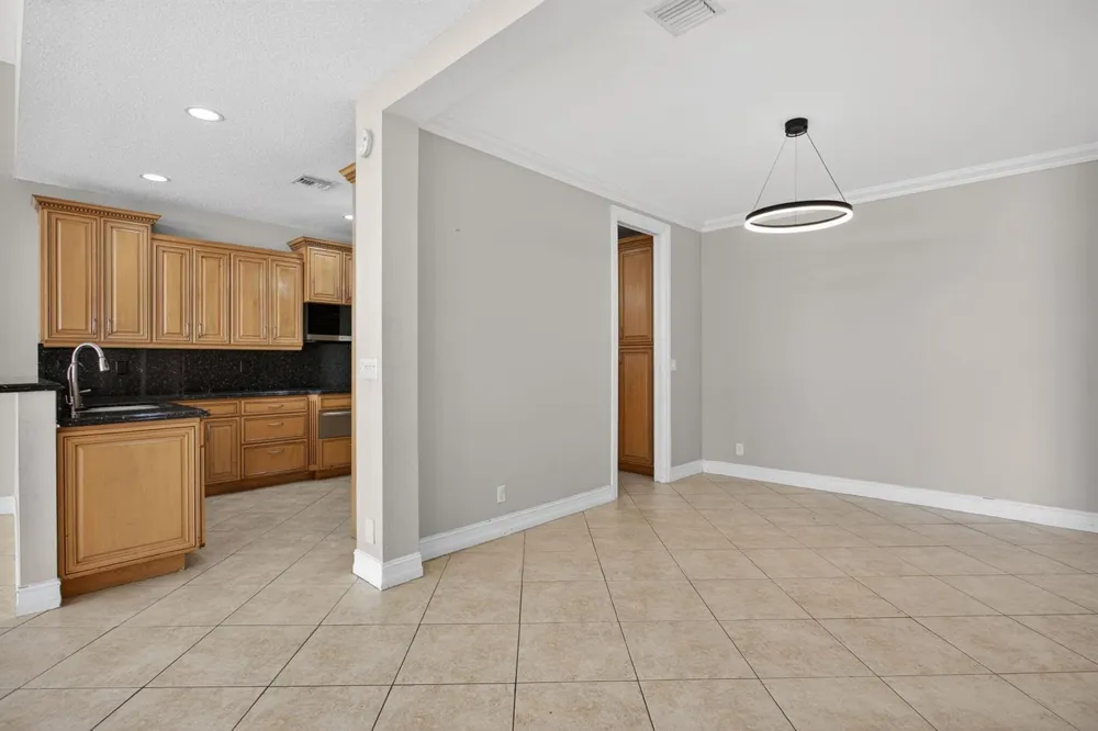 4901 NE 29th Avenue Lighthouse Point, FL 33064