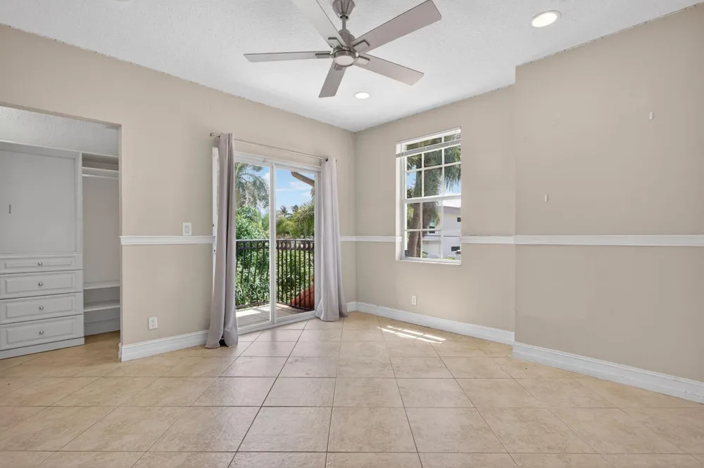 4901 NE 29th Avenue Lighthouse Point, FL 33064