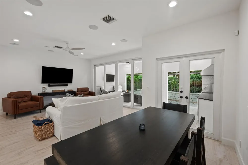 106 TOTEKA CIRCLE Jupiter, FL 33458