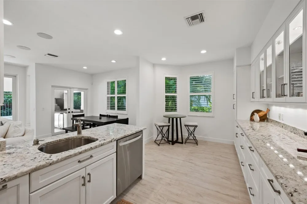 106 TOTEKA CIRCLE Jupiter, FL 33458
