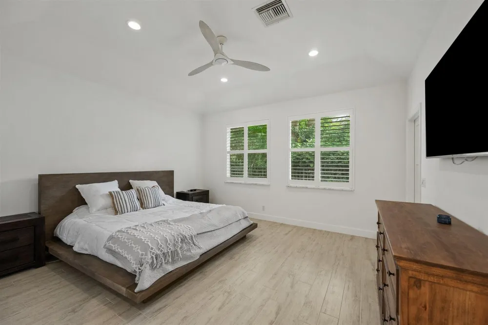 106 TOTEKA CIRCLE Jupiter, FL 33458