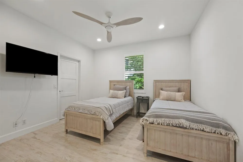 106 TOTEKA CIRCLE Jupiter, FL 33458