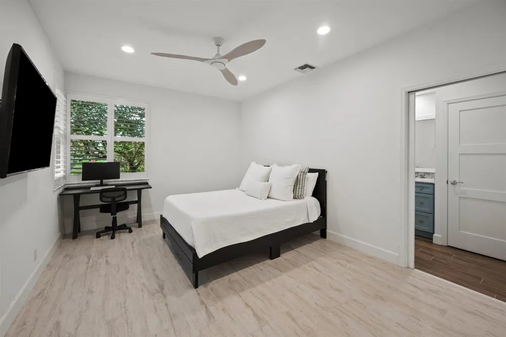 106 TOTEKA CIRCLE Jupiter, FL 33458