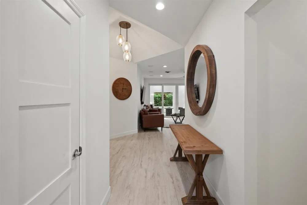 106 TOTEKA CIRCLE Jupiter, FL 33458