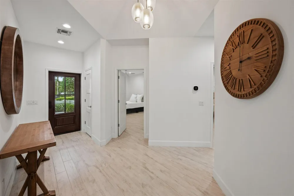 106 TOTEKA CIRCLE Jupiter, FL 33458