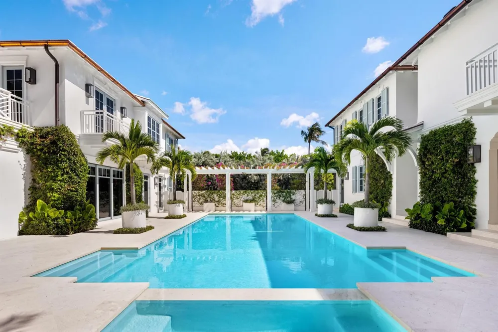 1540 S Ocean Boulevard Palm Beach, FL 33480