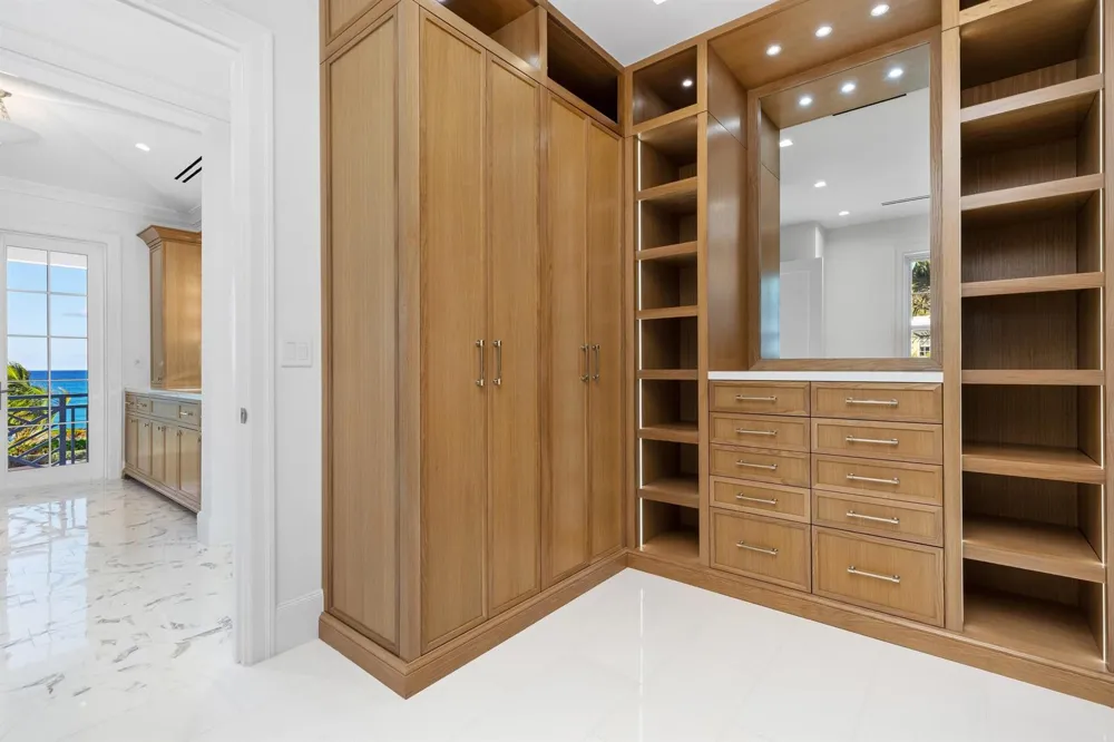 1540 S Ocean Boulevard Palm Beach, FL 33480