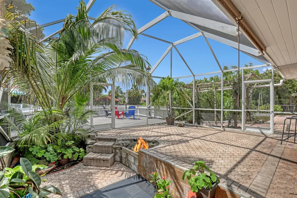 1707 E TERRACE DRIVE 