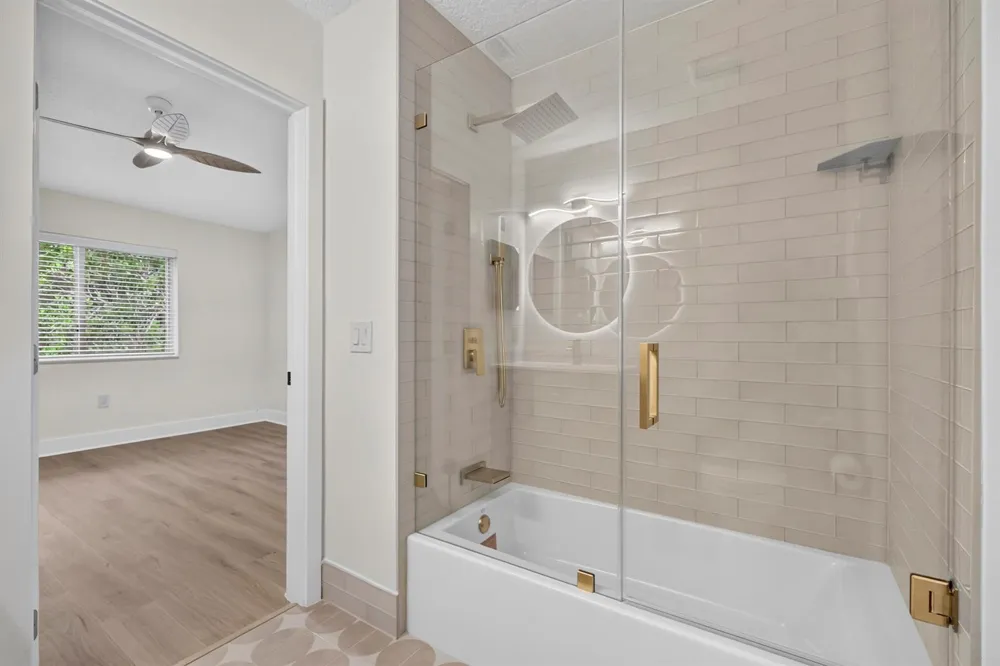 3496 BRIAR BAY BOULEVARD #206 West Palm Beach, FL 33411