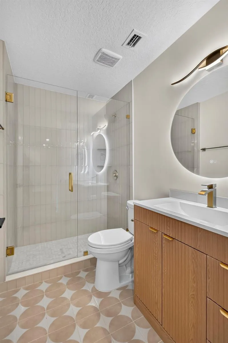 3496 BRIAR BAY BOULEVARD #206 West Palm Beach, FL 33411