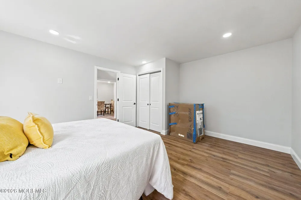 7 Mystic Cove Freehold, NJ 07728