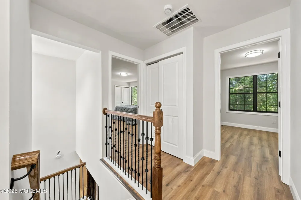 7 Mystic Cove Freehold, NJ 07728