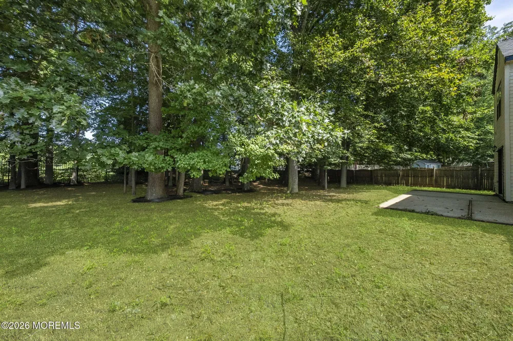 7 Mystic Cove Freehold, NJ 07728